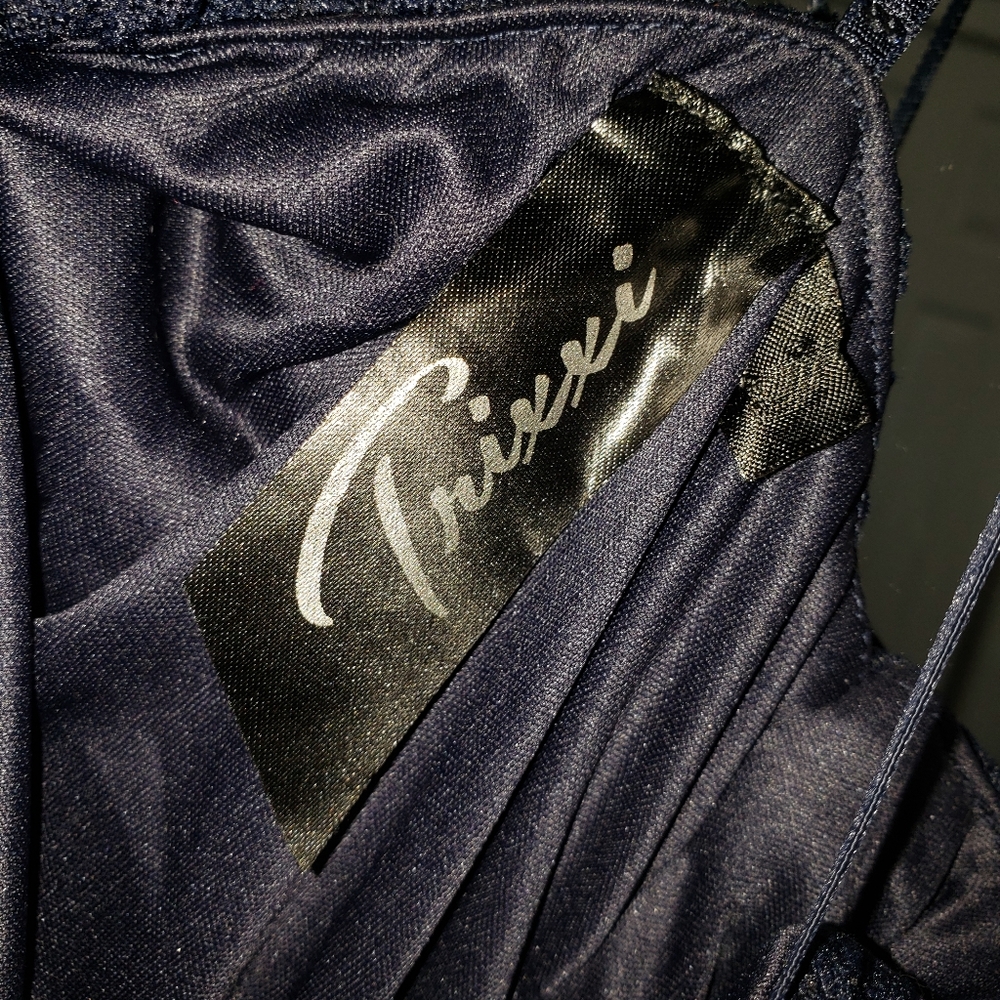 Trixie Maxi Dress with Keyhole Back Size S - Picture 4 of 5